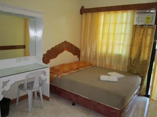 Golden Stallion Suites Cagayan de Oro Eksteriør billede
