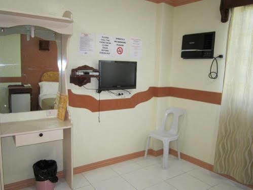 Golden Stallion Suites Cagayan de Oro Eksteriør billede